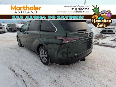2023 Toyota Sienna XLE 7 Passenger Plus Package FWD