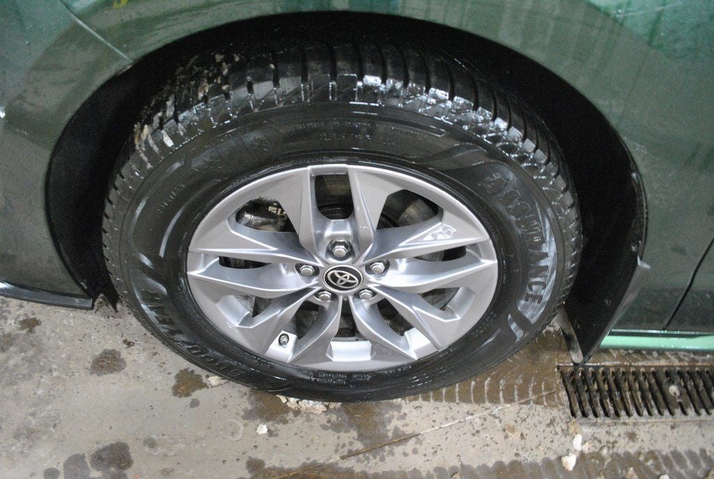 2023 Toyota Sienna XLE 7 Passenger Plus Package FWD