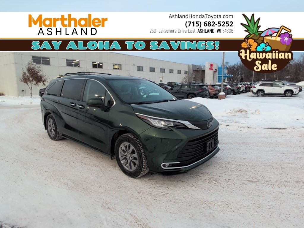 2023 Toyota Sienna XLE 7 Passenger Plus Package FWD