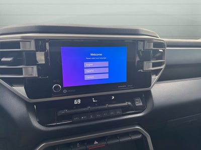 2023 Toyota Tundra SR5 CrewMax 3.4L V6