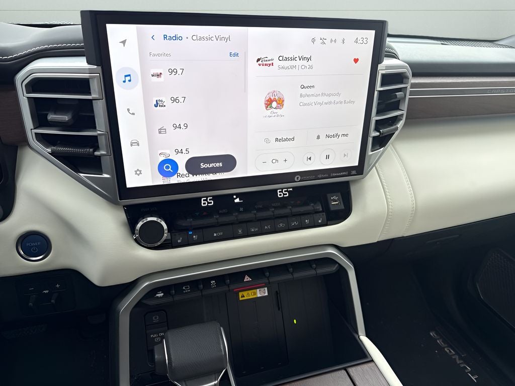 2023 Toyota Tundra Hybrid Capstone Crew Cab 4x4