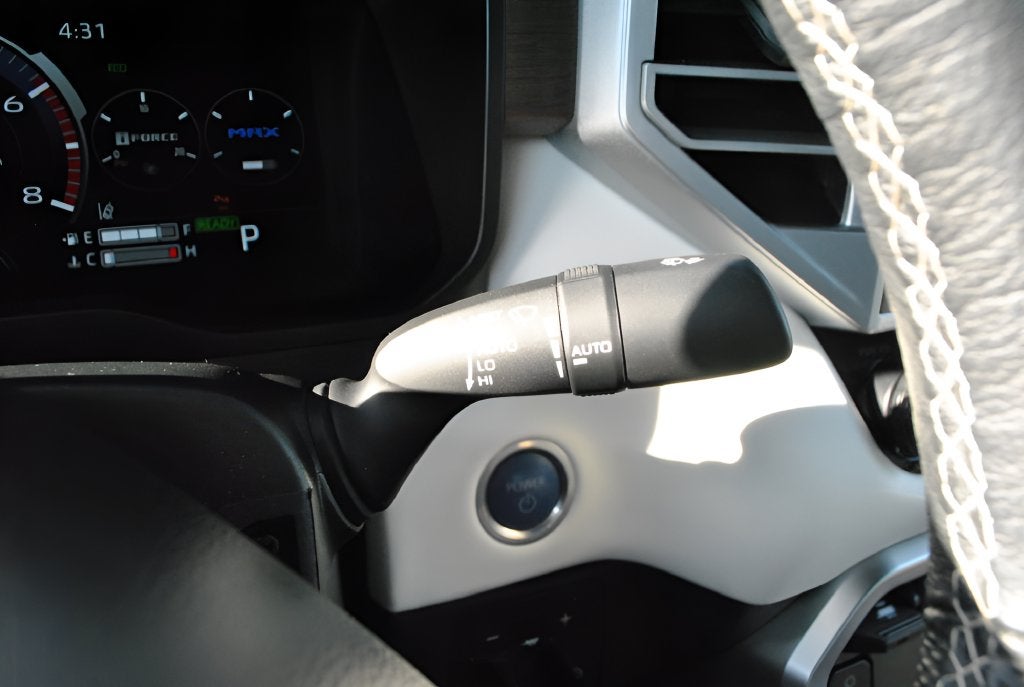 2023 Toyota Tundra Hybrid Capstone Crew Cab 4x4