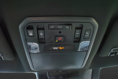 2023 Toyota Tundra Hybrid Capstone Crew Cab 4x4