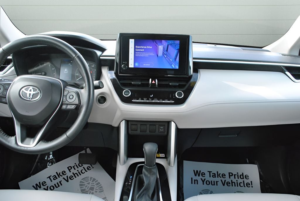 2023 Toyota Corolla Cross LE AWD