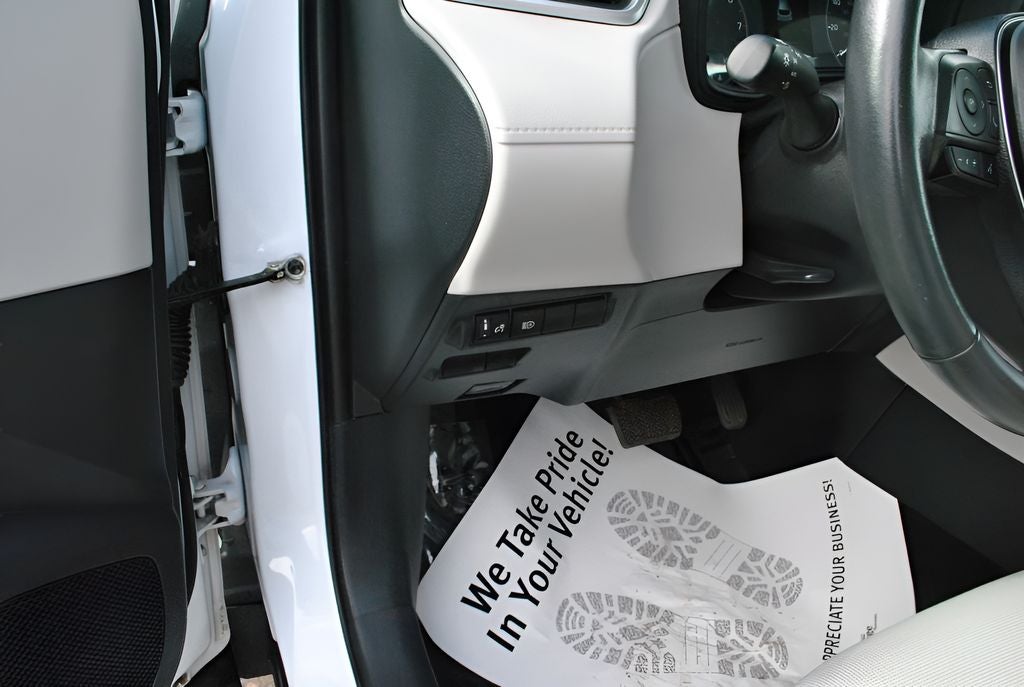 2023 Toyota Corolla Cross LE AWD