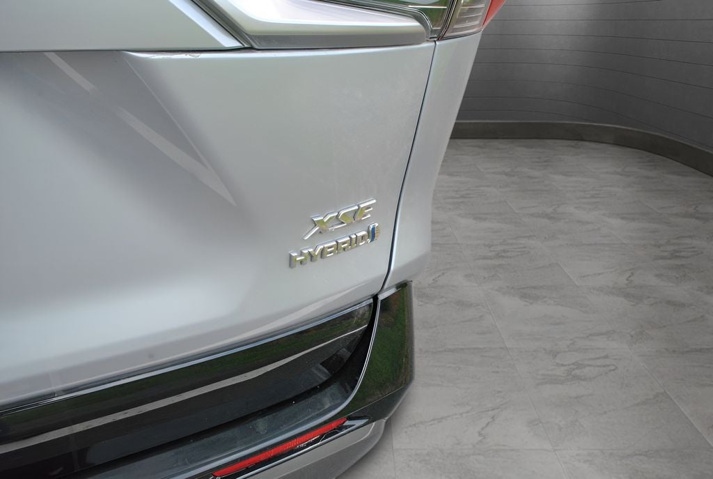2019 Toyota RAV4 Hybrid XSE AWD