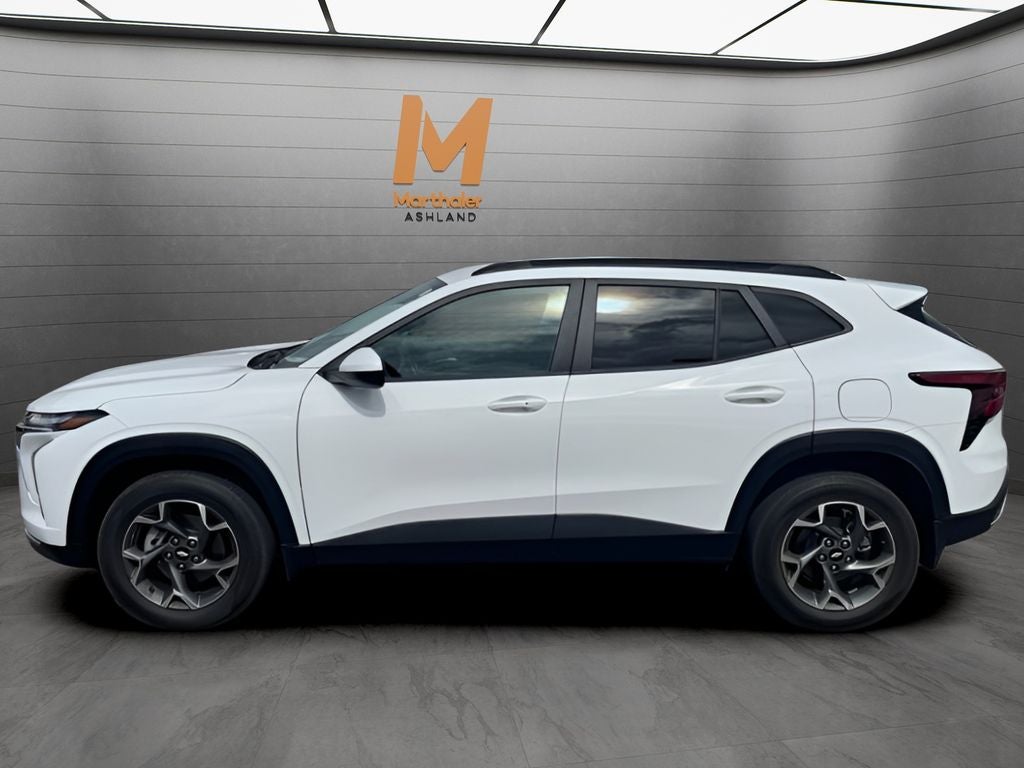 2025 Chevrolet Trax LT FWD